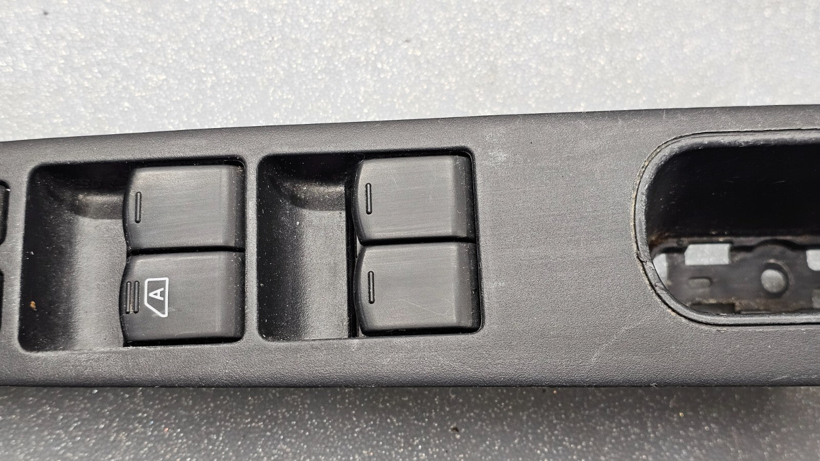 07-10 Nissan Sentra Front Left Driver Master Power Window Switch Assembly Black