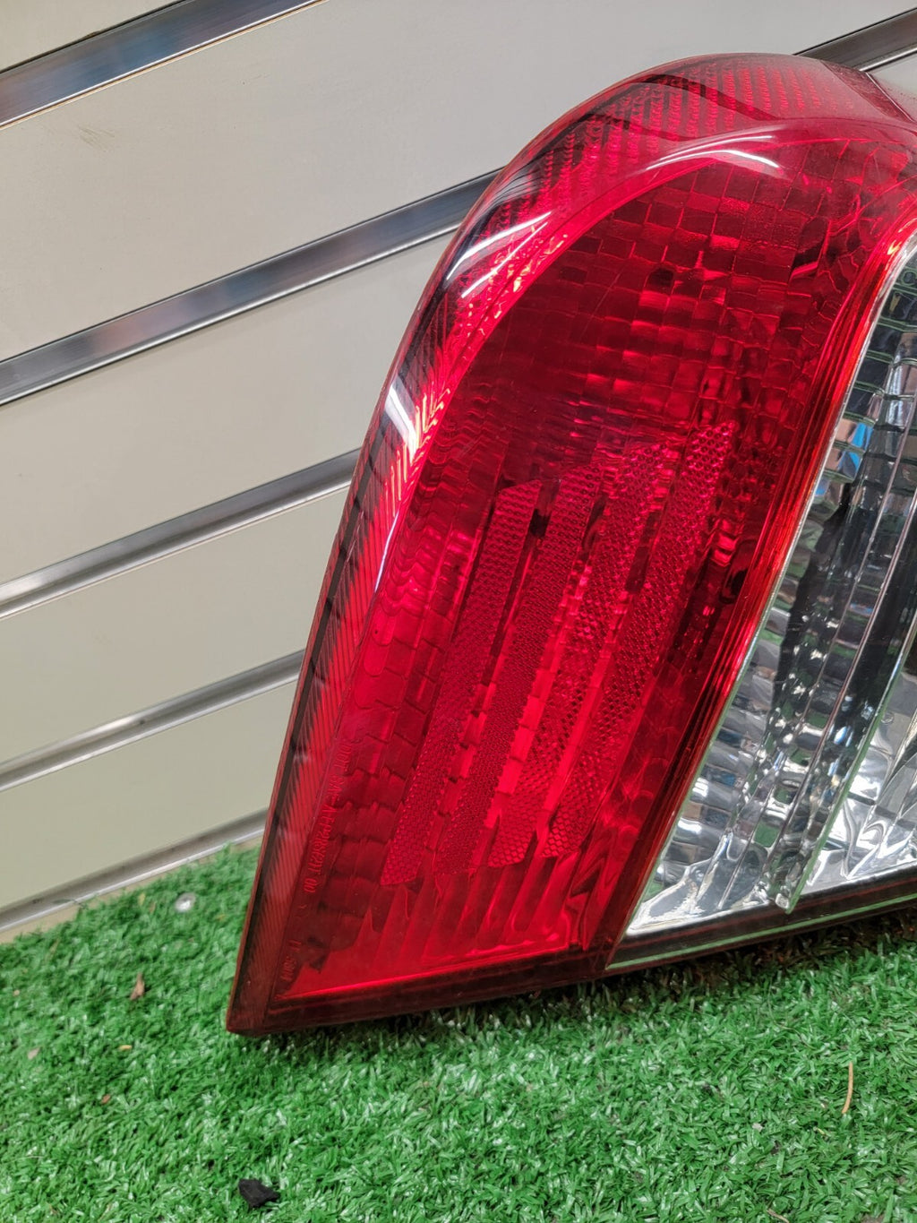 🔥2002-2004 TOYOTA CAMRY LEFT DRIVER TAIL LIGHT LAMP OEM HALOGEN