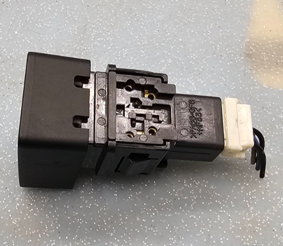 🔥07-21 VERSA NV 200 Hazard Light Emergency Flasher Switch Hatchback BLACK