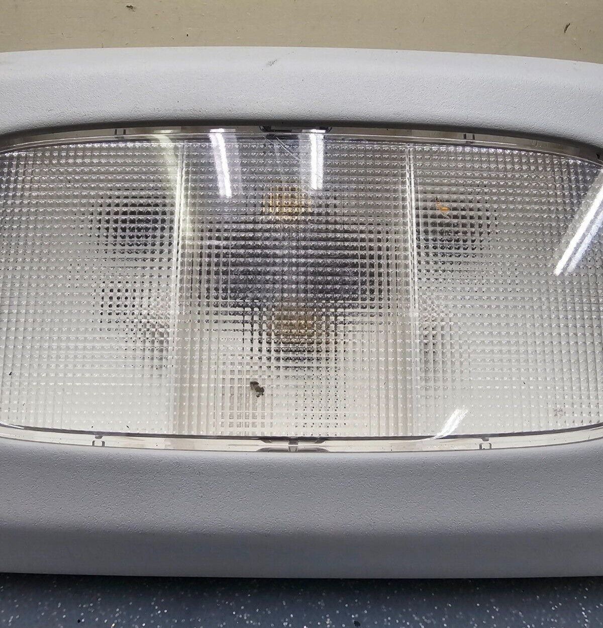🔥04-08 Ford F-150 Overhead Console DOME Light🔴Only Lights /No Switch GRAY