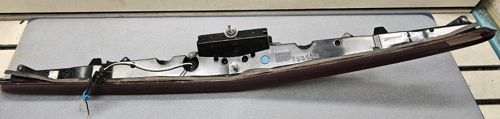 🔥2003-2007 Cadillac CTS Trunk 3rd Brake Light Third Rear   OEM
