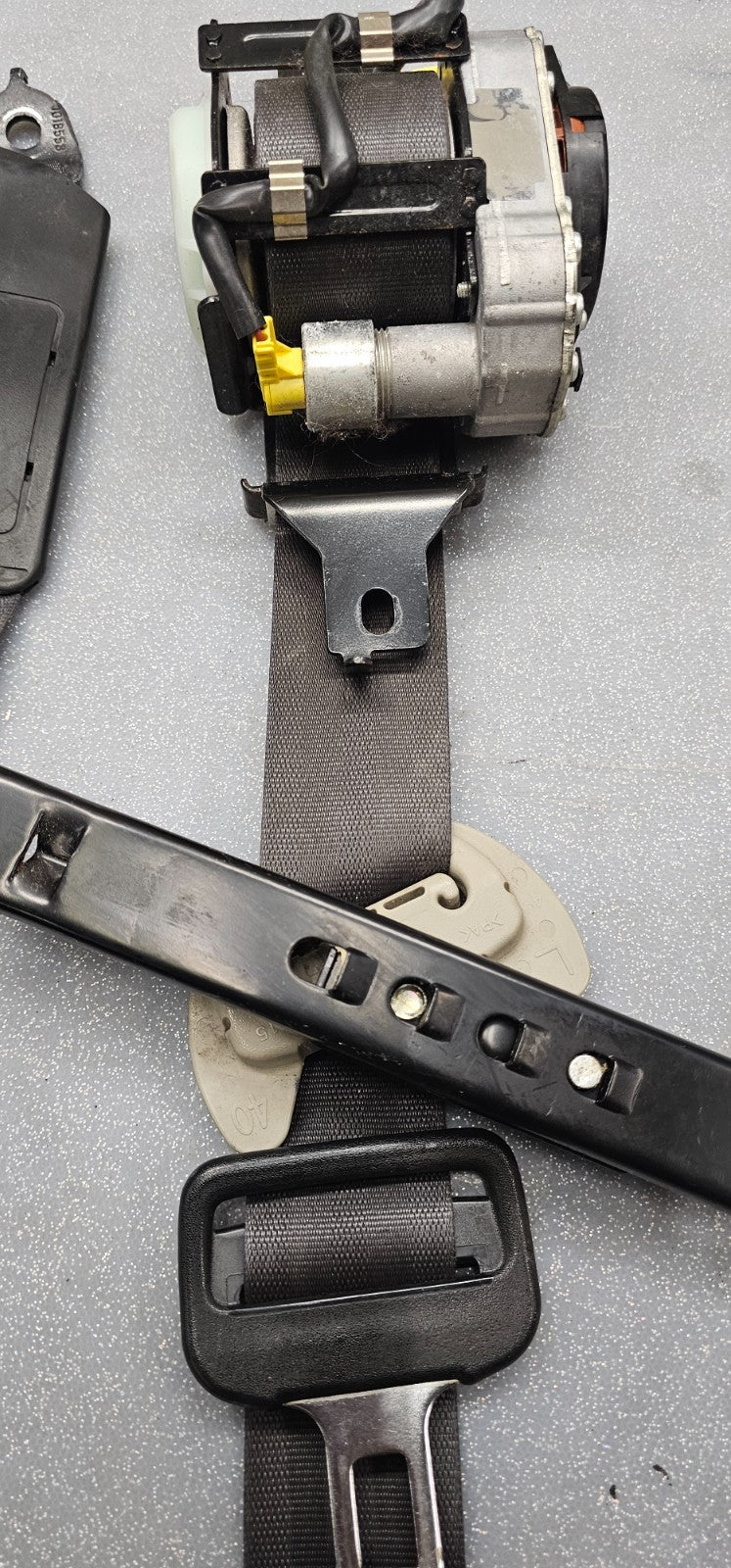 🔥06-11 Honda Civic Front Left Driver Side Seat Belt Seatbelt Buckle Black
