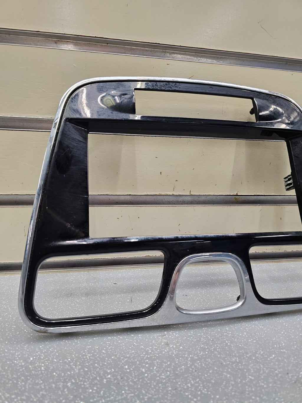 🔥11-14 Chrysler 200 Radio Climate Dash Trim Bezel with Traction Control BLACK