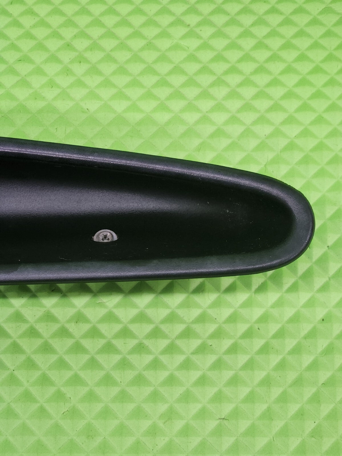94-01 DODGE RAM 1500 2500 3500 RH PASSENGER INSIDE DOOR HANDLE TRIM INSERT BLACK