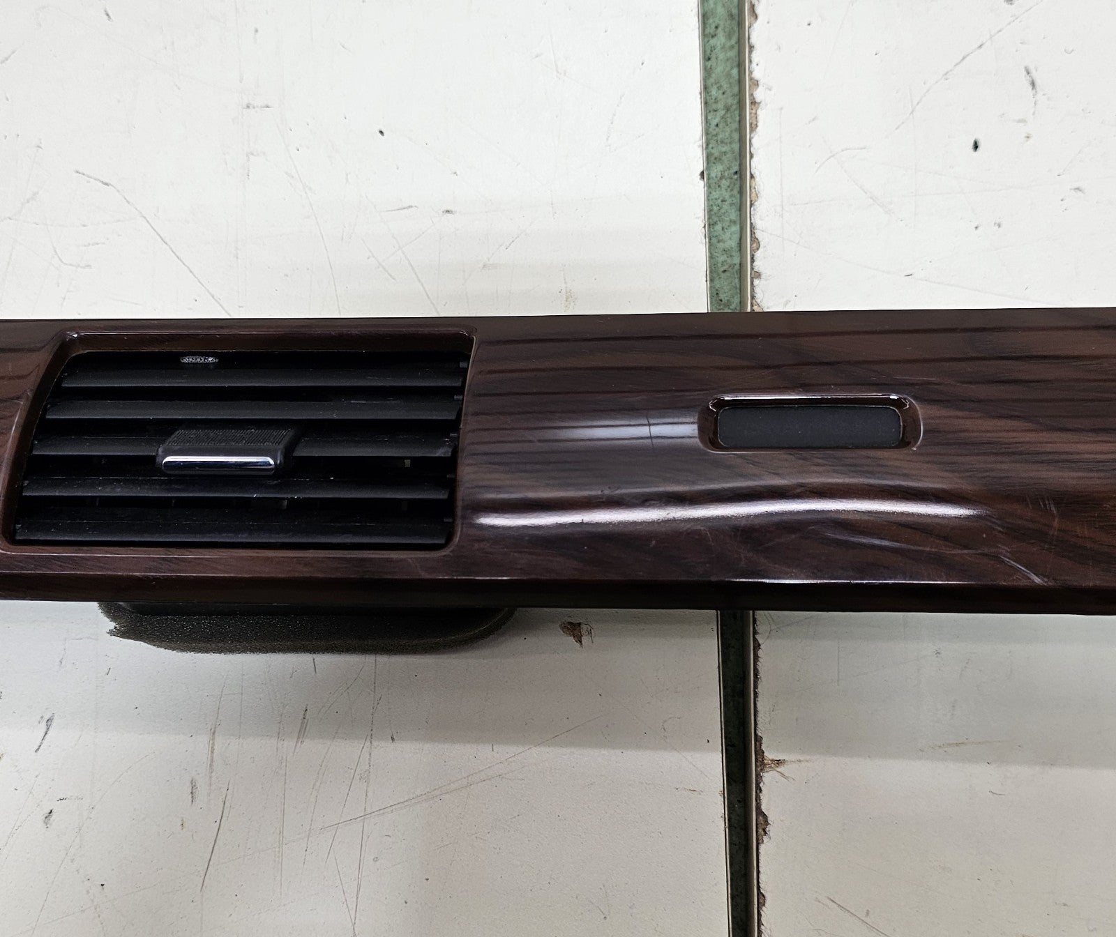 🔥05-09 Five Hundred Taurus Sable Interior Center Dash Panel Bezel Trim Wood