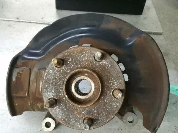 🔥01-05 Toyota RAV4 Front Passenger Right Spindle Knuckle Assembly w/o ABS OEM
