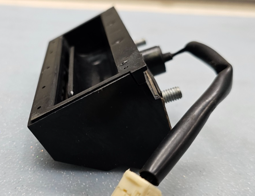 🔥2004-2011 Mitsubishi Endeavor Tailgate Liftgate Hatch Release Handle