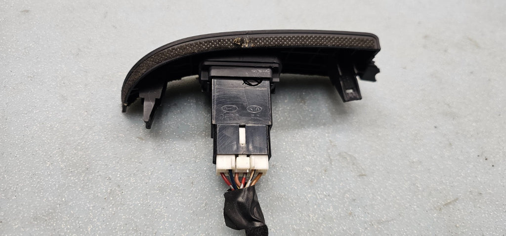 🔥06-08 Hyundai Sonata Hazard Hread Light Lamp Control Switch Bezel Black OEM
