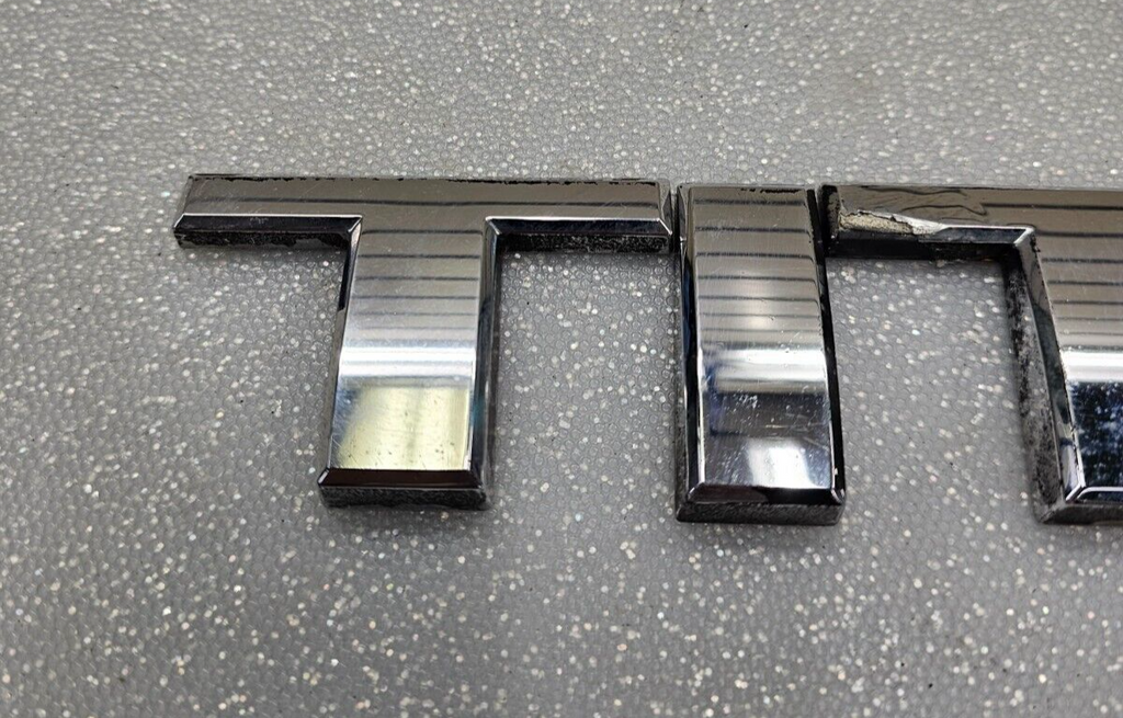 🔥04-15 Nissan Titan Trunk Rear Emblem Letters Badge Decal Name Plate Original