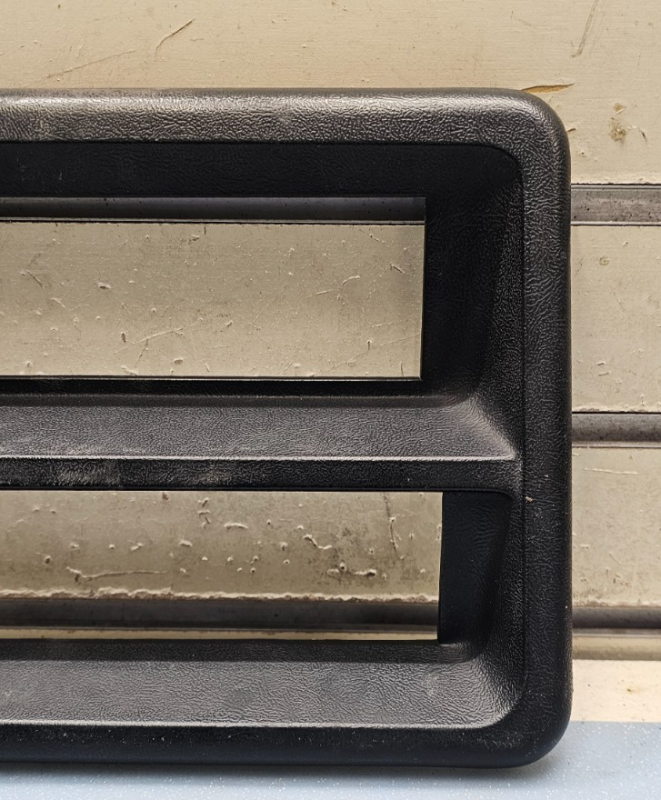 🔥87-91 Ford F150 F250 Bronco Center Dash Radio Stereo Bezel Trim Panel Black