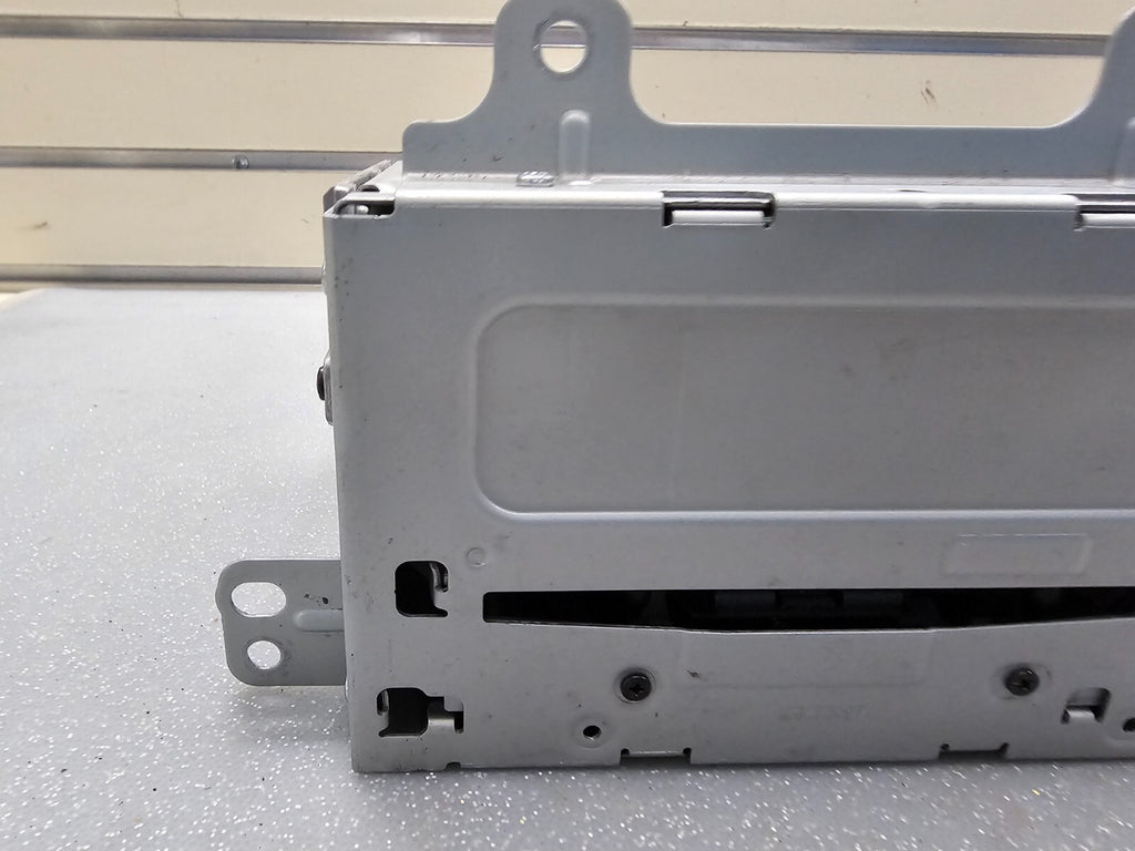 🔥2013-2015 Chevrolet Equinox Camaro Cruze AM FM XM Radio mp3 CD Player
