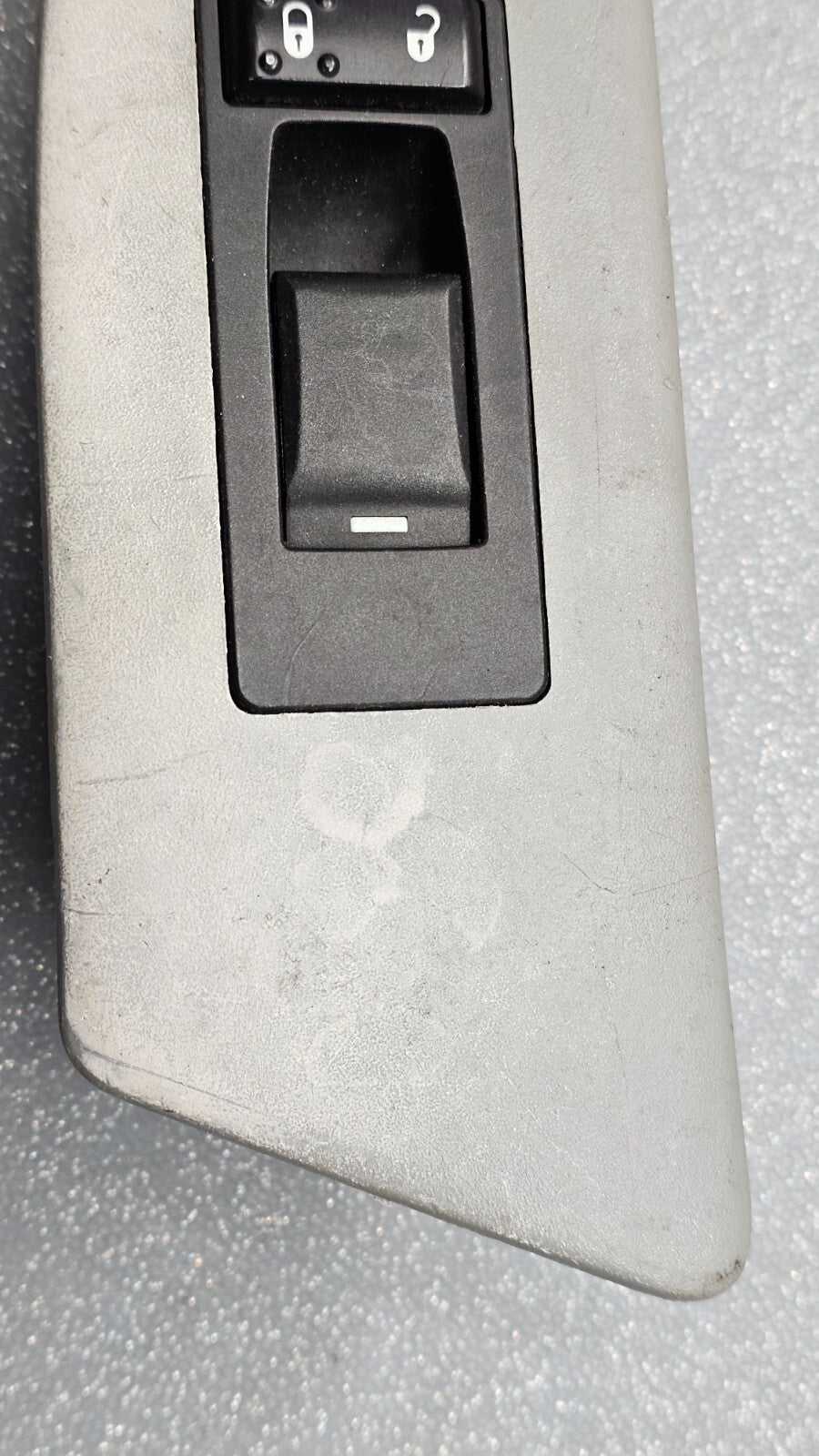 🔥07-09 Dodge Durango Right Passenger Side Power Window Switch OEM Gray