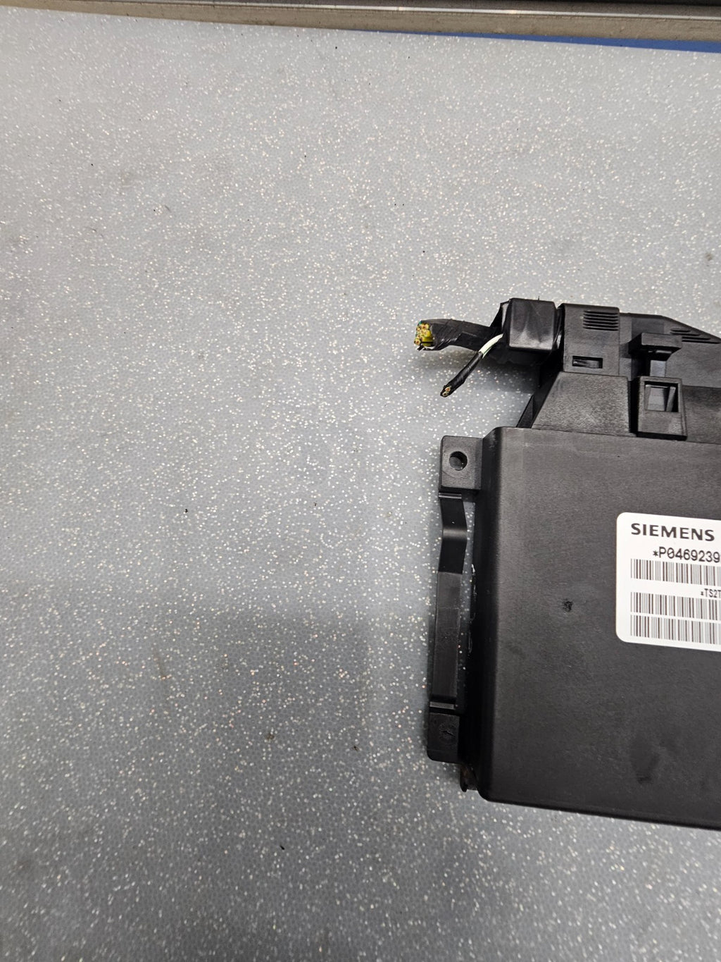 🔥2005-2006 Chrysler 300 Dodge Magnum Mopar Transmission Control Module Assembly