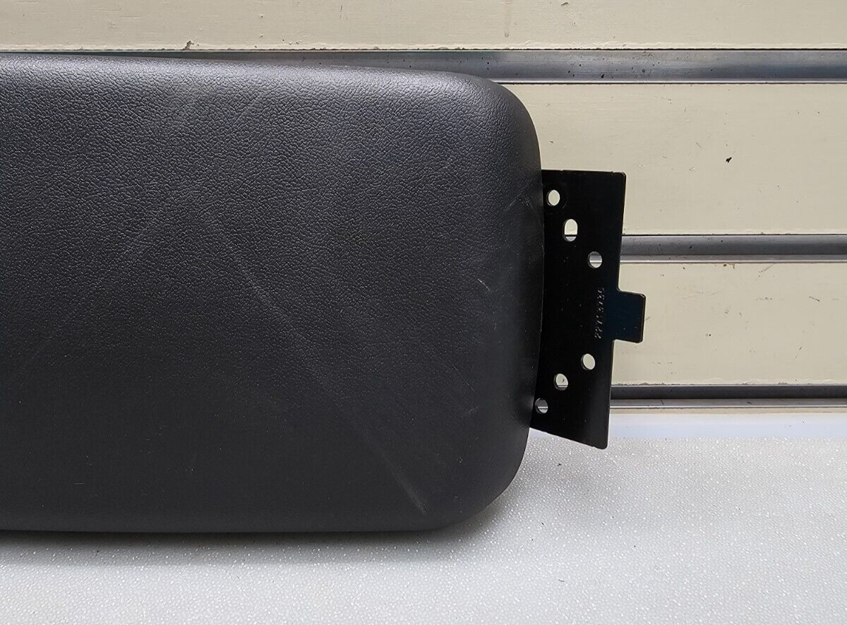 🔥05-10 Pontiac G6 Front Center Console Lid Arm Rest Top Pad Leather Black OEM