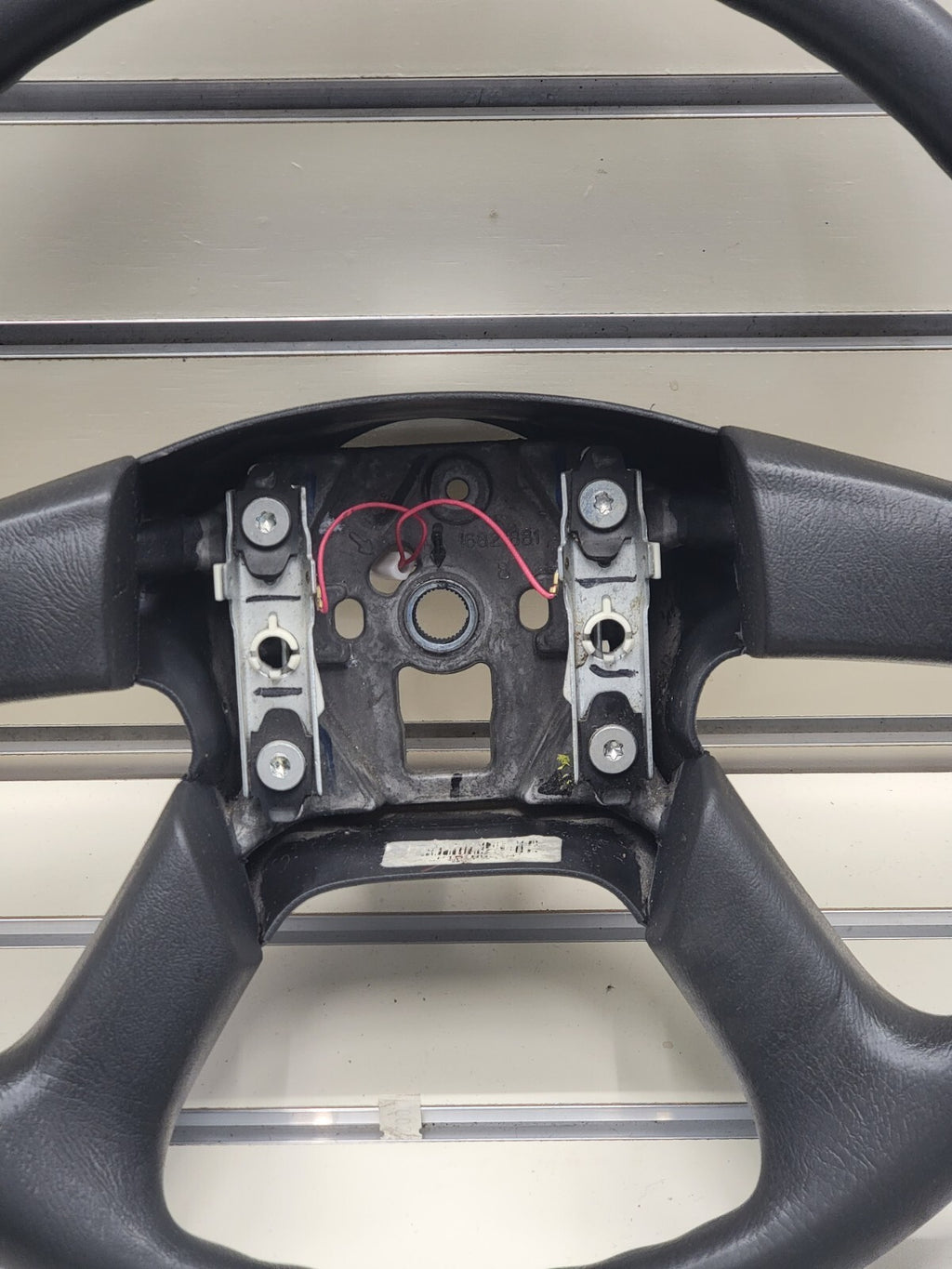 🔥03-06 SILVERADO SIERRA YUKON TAHOE SUBURBAN STEERING WHEEL LEATHER BLACK