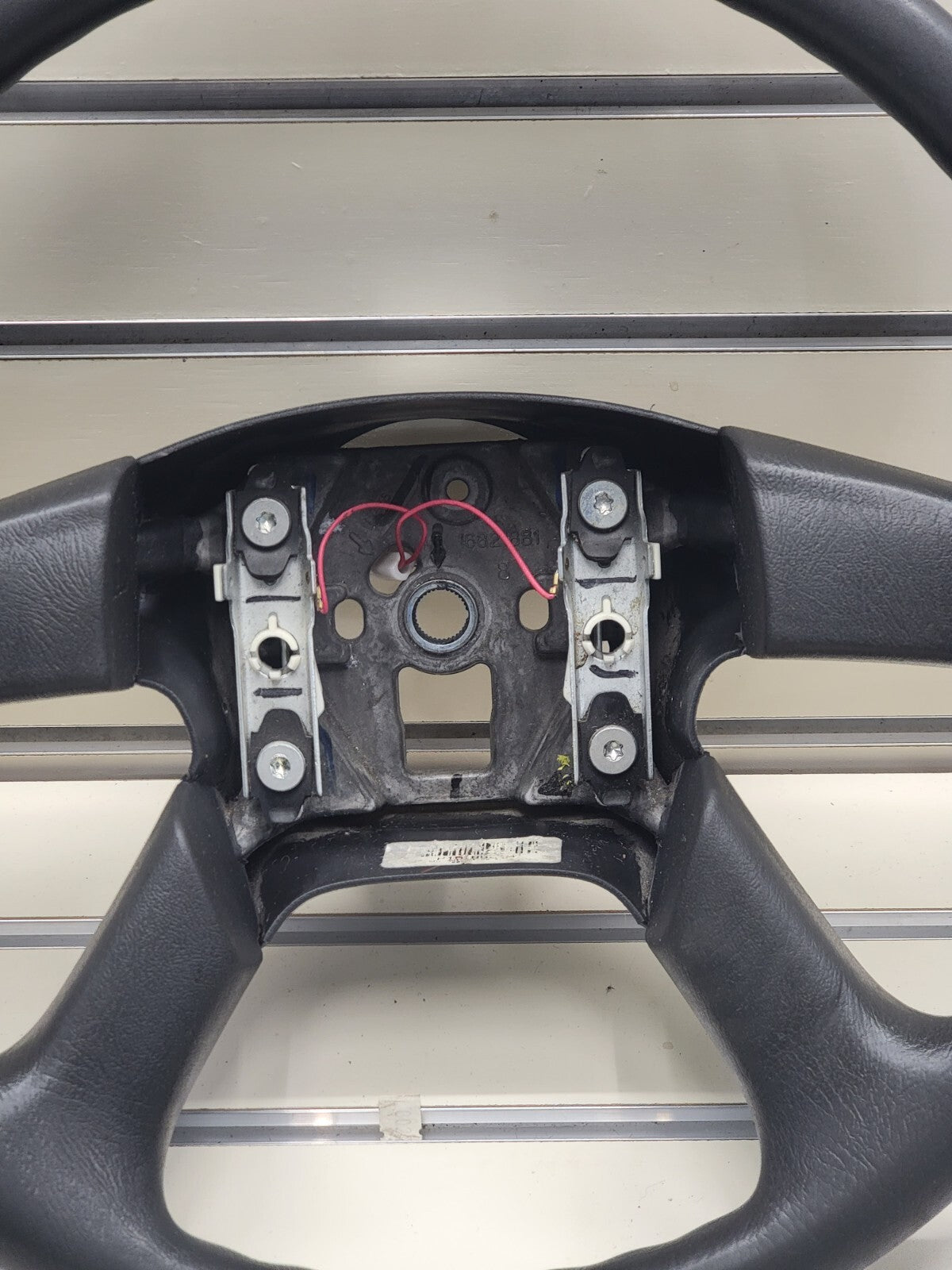 🔥03-06 SILVERADO SIERRA YUKON TAHOE SUBURBAN STEERING WHEEL LEATHER BLACK
