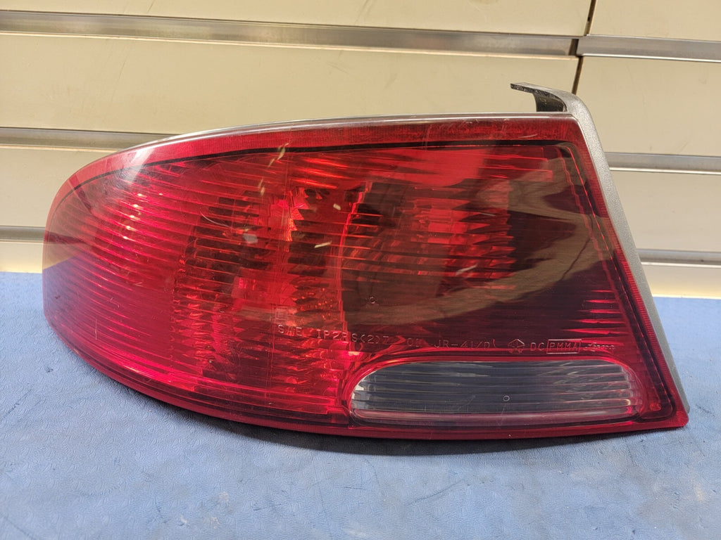 🔥2001-2006 Dodge Stratus Driver Left Side Tail Light Taillight Oem L21SU