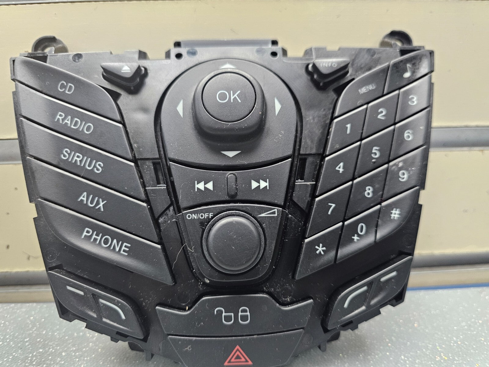 11-13 Ford Fiesta Dash Front Center Radio Audio Media Control Unit OEM
