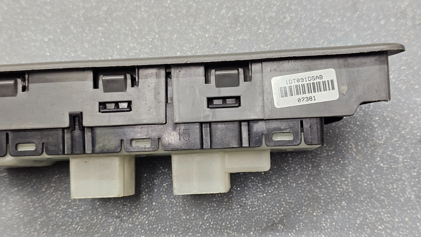 🔥11-14 Chrysler 200 Compass Dakota Left Driver Master Power Window Switch Gray
