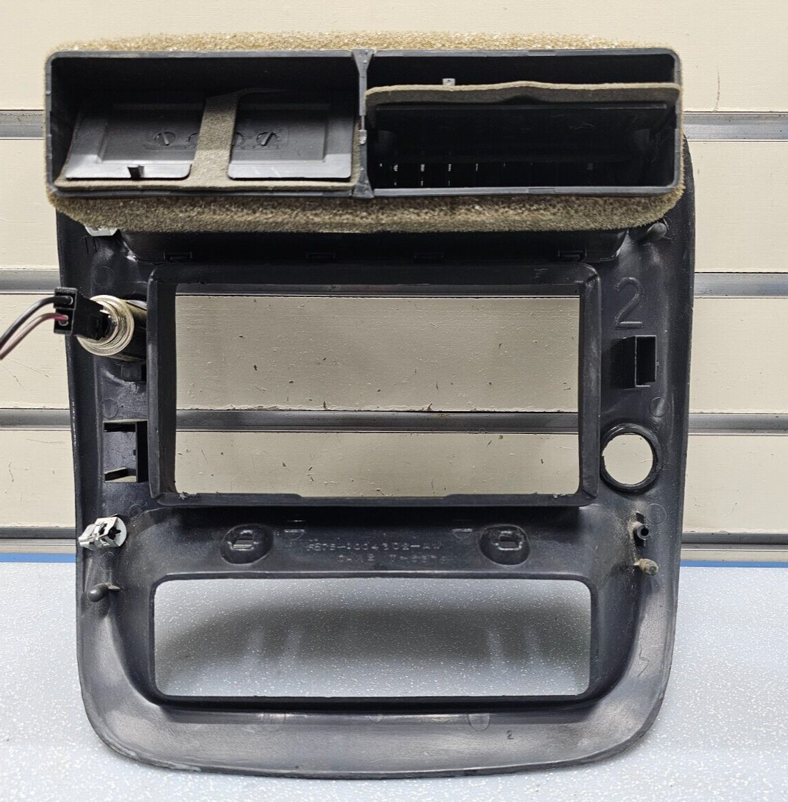 🔥95-10 Ranger EXPLORER Dash AM FM Radio Stereo Display Trim Bezel Black OEM B2