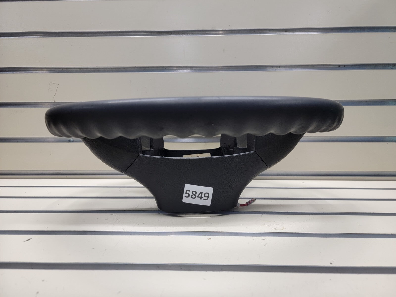 🔥03-06 SILVERADO SIERRA YUKON TAHOE SUBURBAN STEERING WHEEL LEATHER BLACK