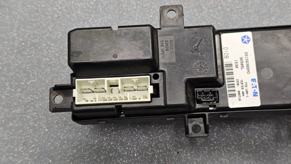 99-04 Jeep Grand Cherokee Driver Left Master Door Window Mirror Switch Assembly
