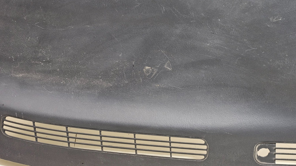 🔥99-06 SILVERADO SIERRA TAHOE Upper Cap Cover Top Dashboard Pad BLACK DP1
