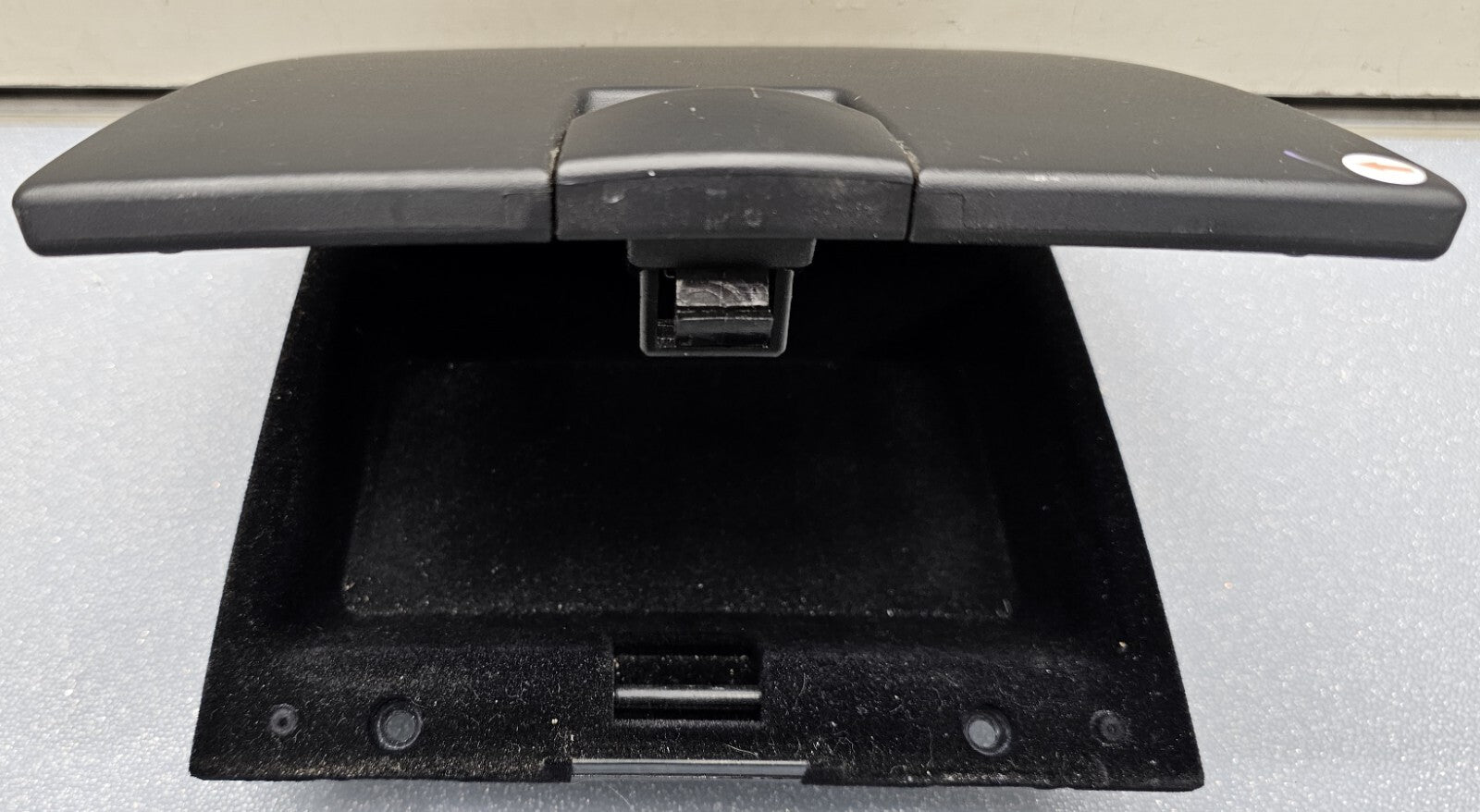 🔥07-10 Hyundai Santa Fe Upper Center Dash Panel Storage Compartment Black OEM
