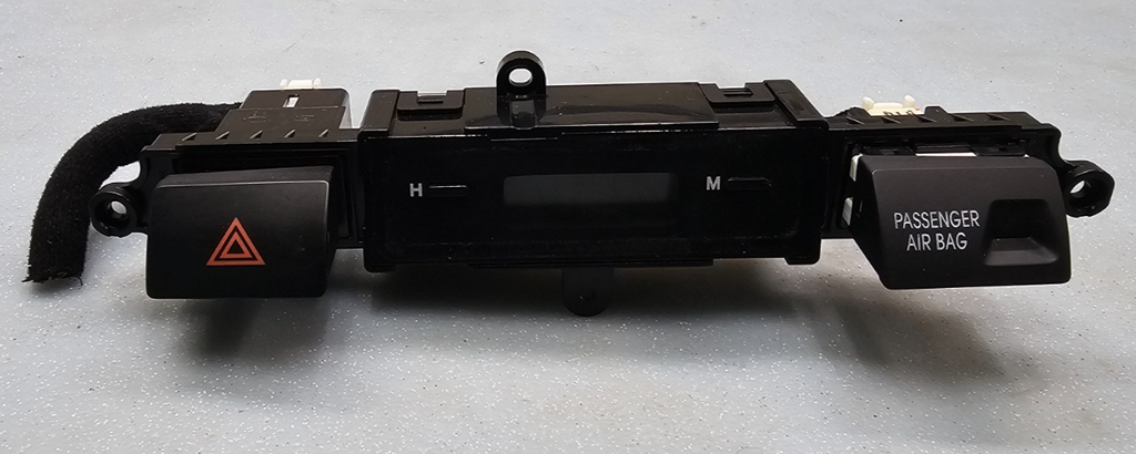 🔥05-10 Kia Sportage Hazard Switch Control Dash Clock Display Time Black