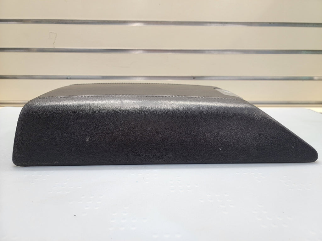 2003 - 2006 Lincoln Navigator Center Console Lid Armrest Dove Leather BLACK L18