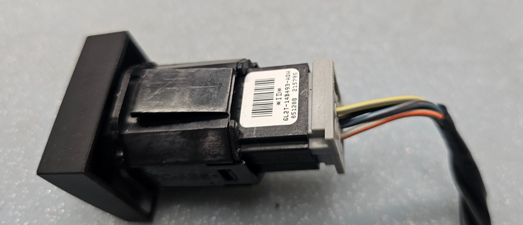 🔥06-10 Ford Explorer Traction Control Switch Push Button Assembly Black OEM