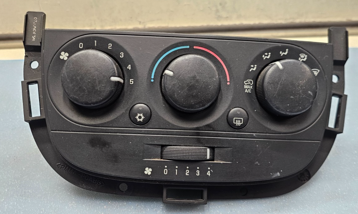 05-09 Montana Relay Uplander Terraza Dash Temperature AC Heater Climate Control