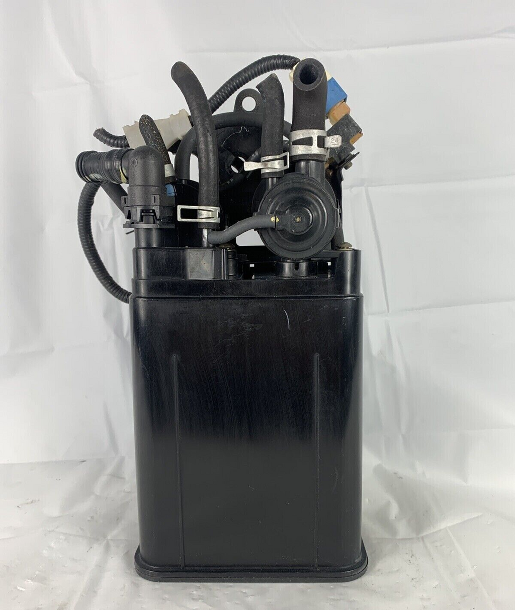 🔥00-03 Toyota Camry Avalon Fuel Vapor EVAP Charcoal Canister Emission Doorman