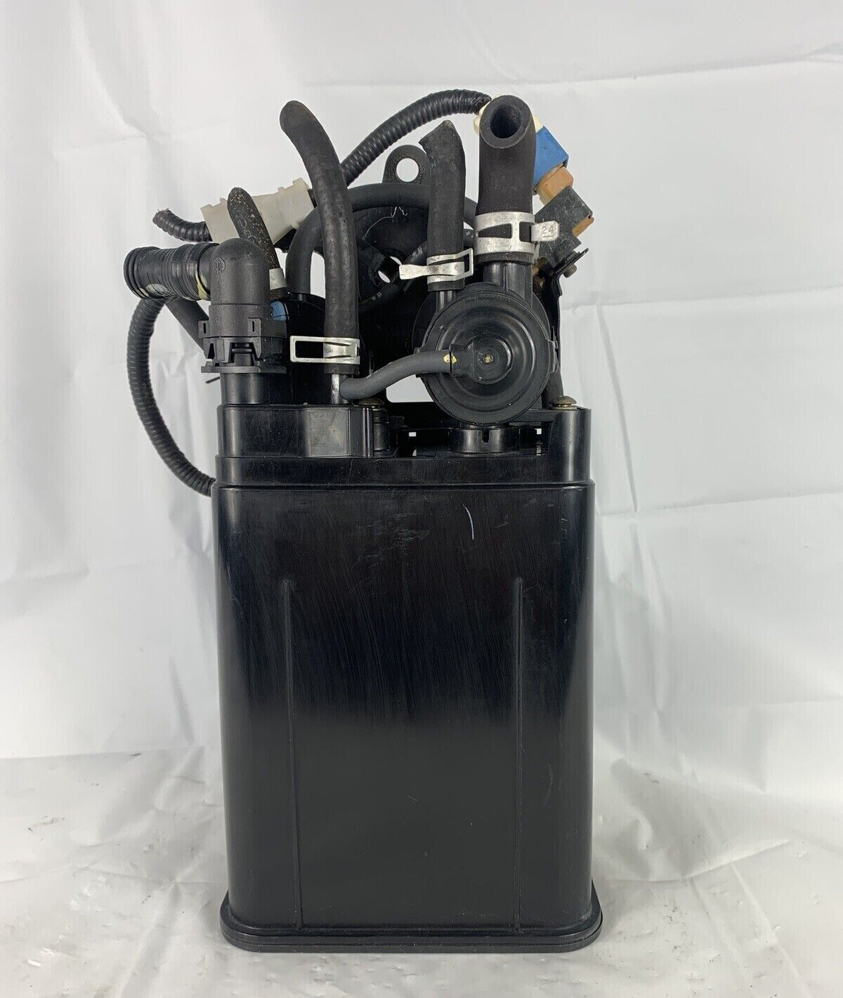 🔥00-03 Toyota Camry Avalon Fuel Vapor EVAP Charcoal Canister Emission Doorman
