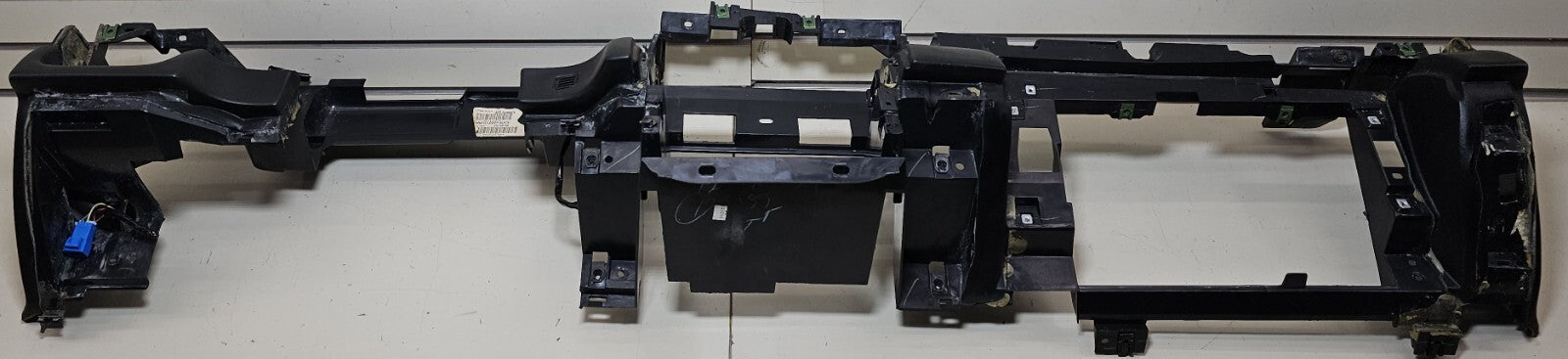 🔥00-05 Cadillac Deville Dashboard Retainer Assembly Frame OEM