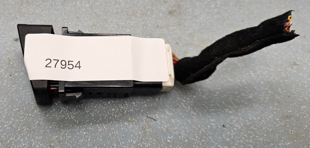 🔥06-08 SONATA Hazard Light Dash Flasher Warning Emergency Switch Button black