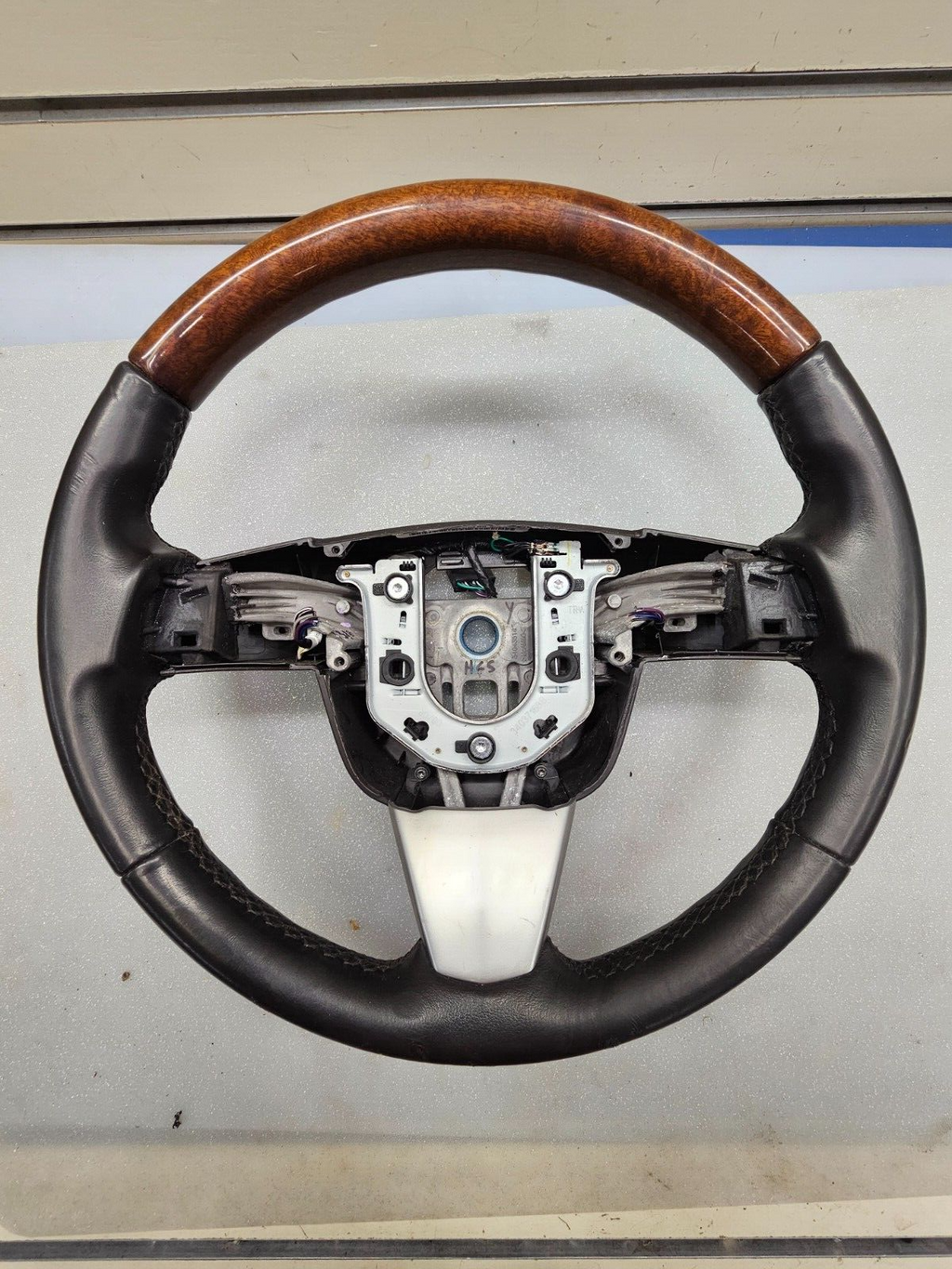 🔥2010-2012 CADILLAC SRX LEATHER STEERING WHEEL BLACK/WOODGRAIN OEM