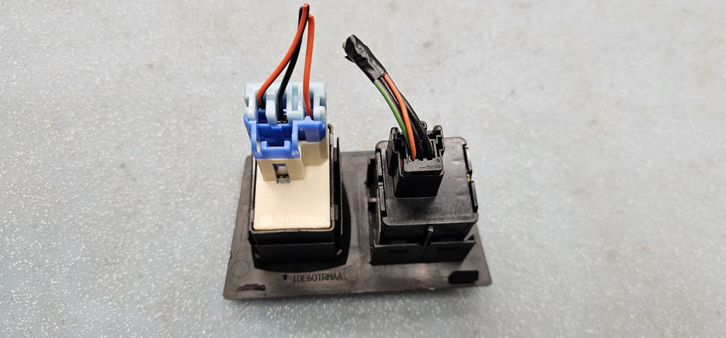 🔥04-07 Dodge Durango Pedal Adjust Dashboard Switch Outlet OEM