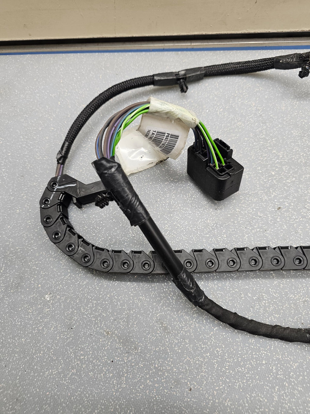 13-20 GRAND CARAVAN TOWN COUNTRY LEFT DRIVER SLIDING DOOR WIRE TRACK HARNESS OEM