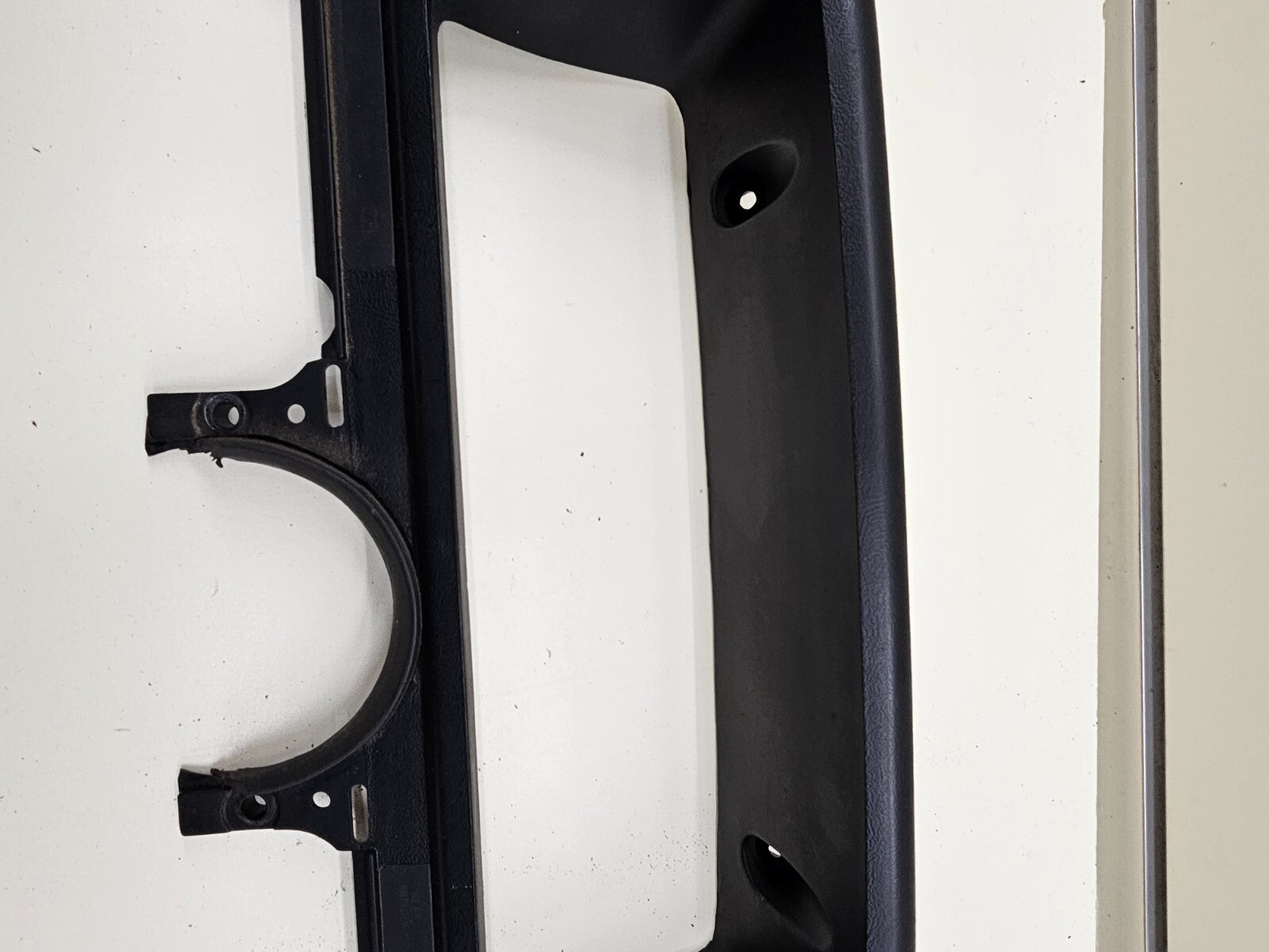 87-91 Ford F150 BRONCO Dash Instrument CLUSTER Bezel Speedo Gauge Trim BLACK C11