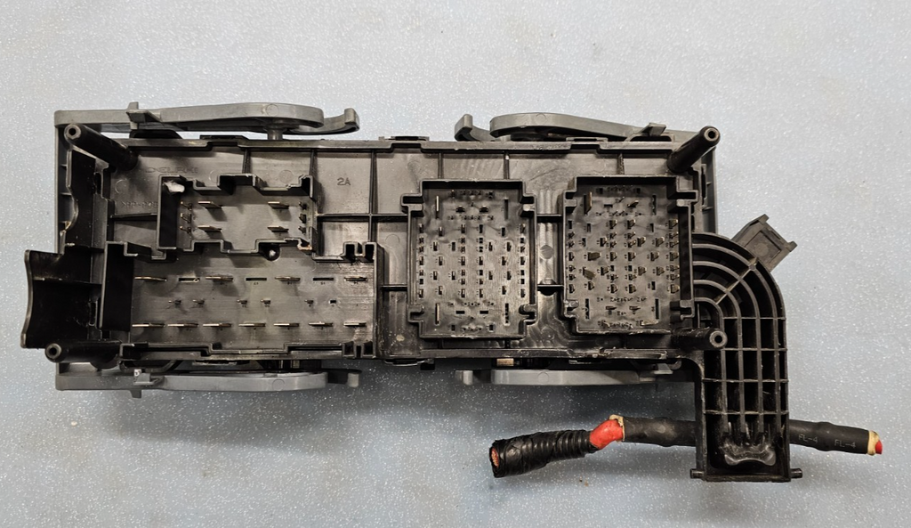 🔥2012-2020 Dodge Journey Fuse Box Relay Power Distribution Block OEM