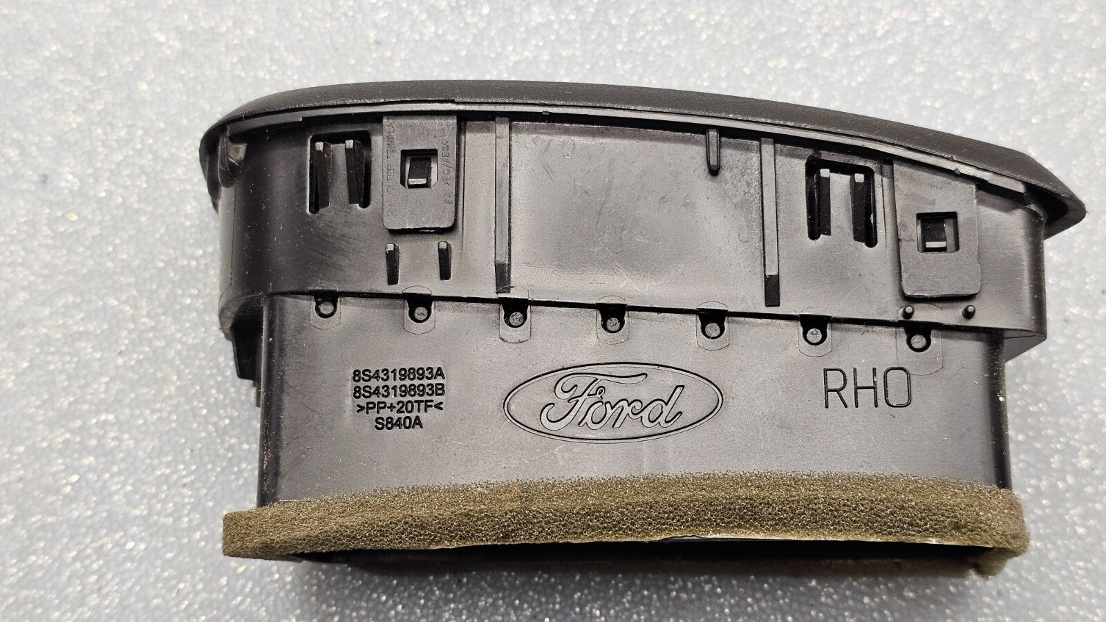 🔥08-11 FORD FOCUS DASH RIGHT PASSSENGER AIR VENT A/C AC HEATER PANEL BLACK