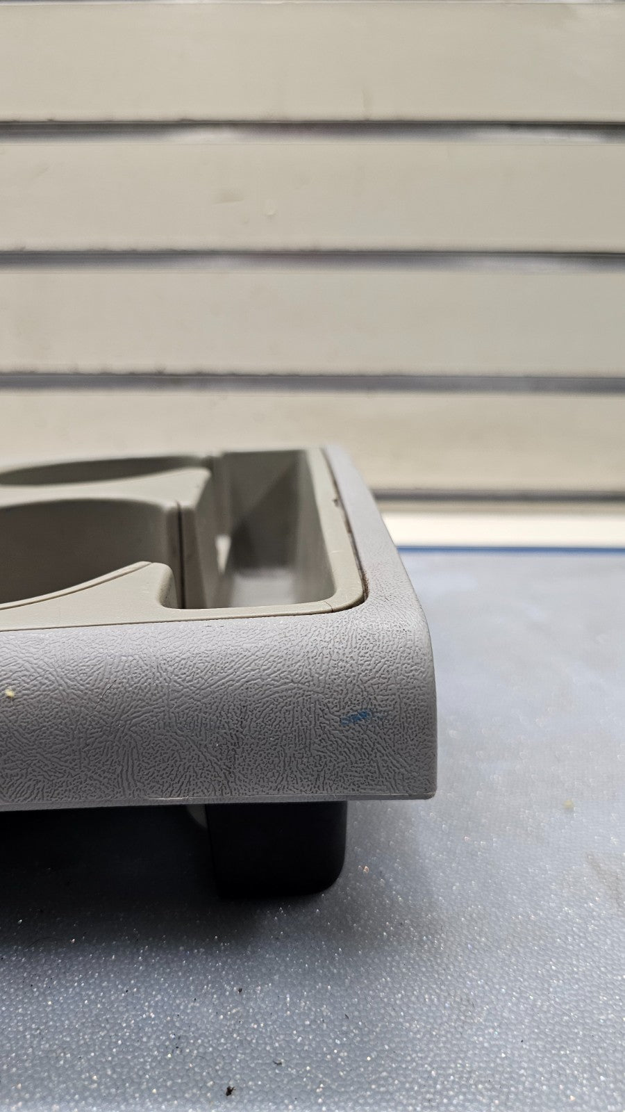 🔥88-94 GMC CHEVY YUKONNSUBURBAN CENTER CONSOLE CUP HOLDER TAN BEIGE R4
