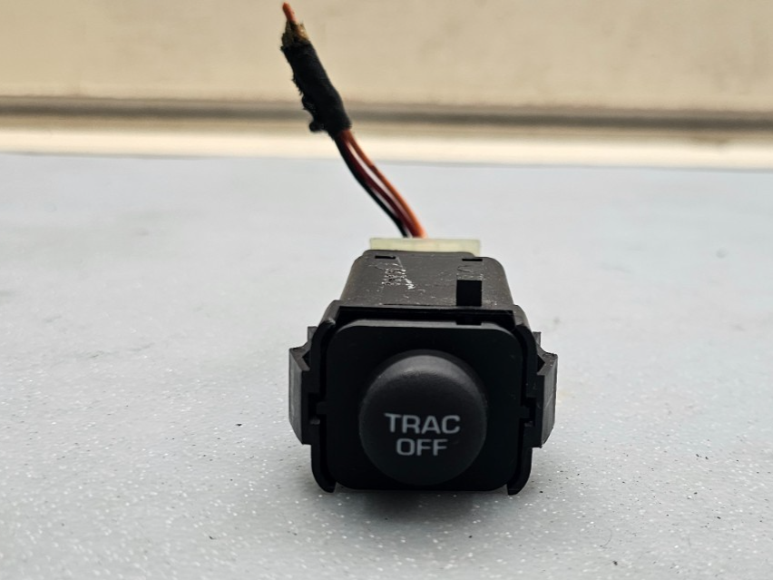 🔥98-02 Concorde 300M LHS Intrepid Mopar Switch Traction Control Assembly black