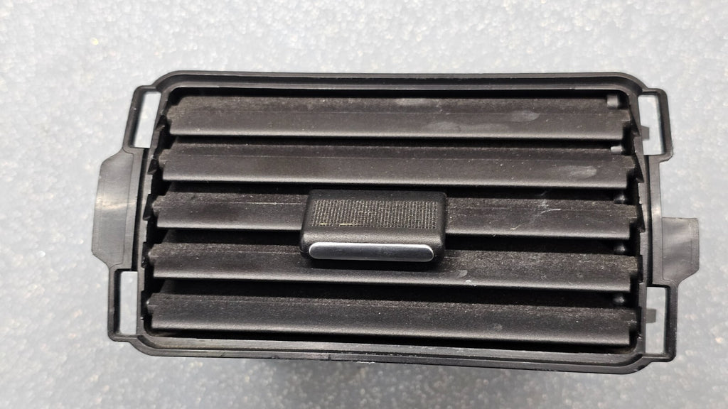 🔥05-07 FIVE HUNDRED Dash Right Passenger AIR VENT Heater Conditioning Black OEM