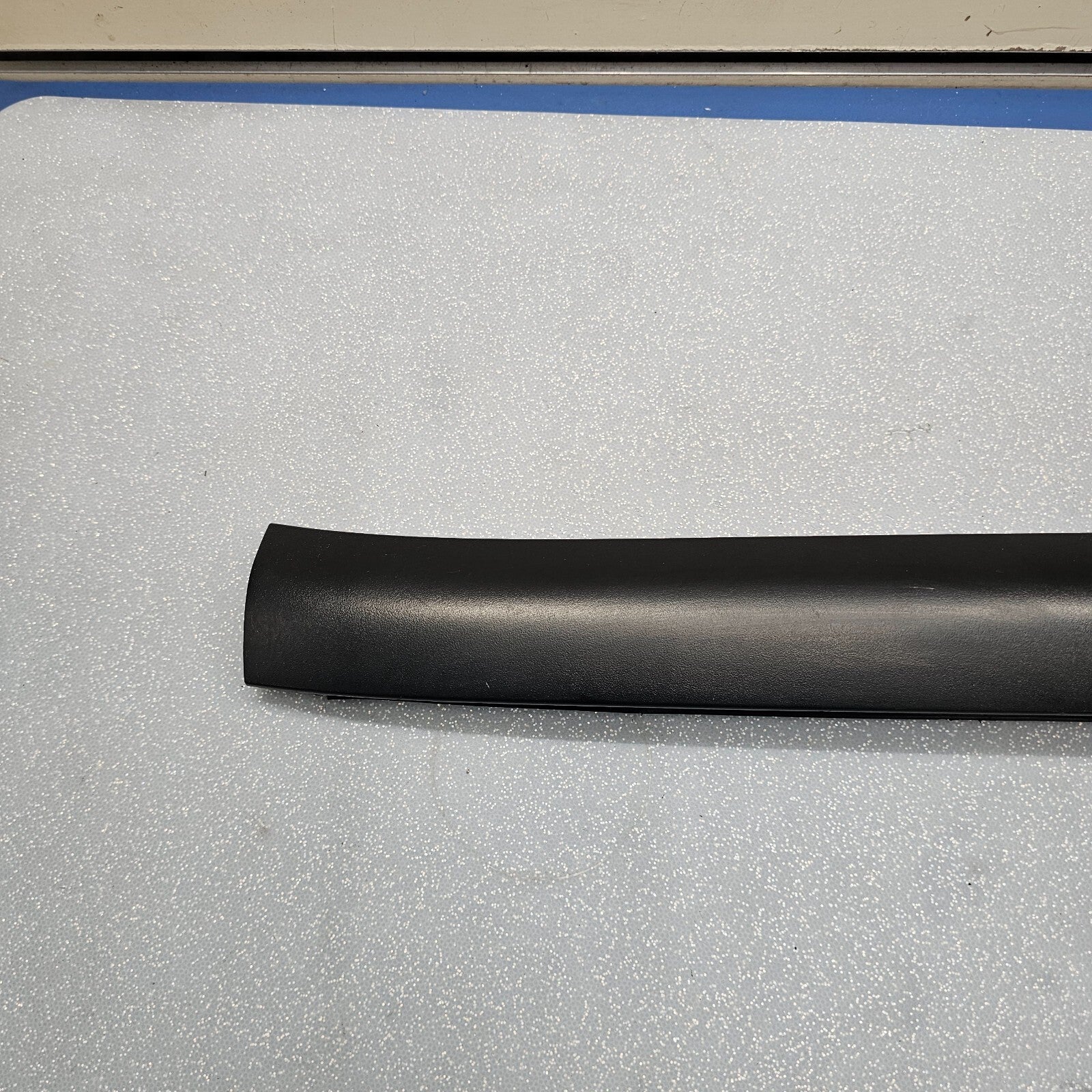 🔥03-11 Honda Element Front Left Driver Side Windshield A Pillar Trim Cover OEM