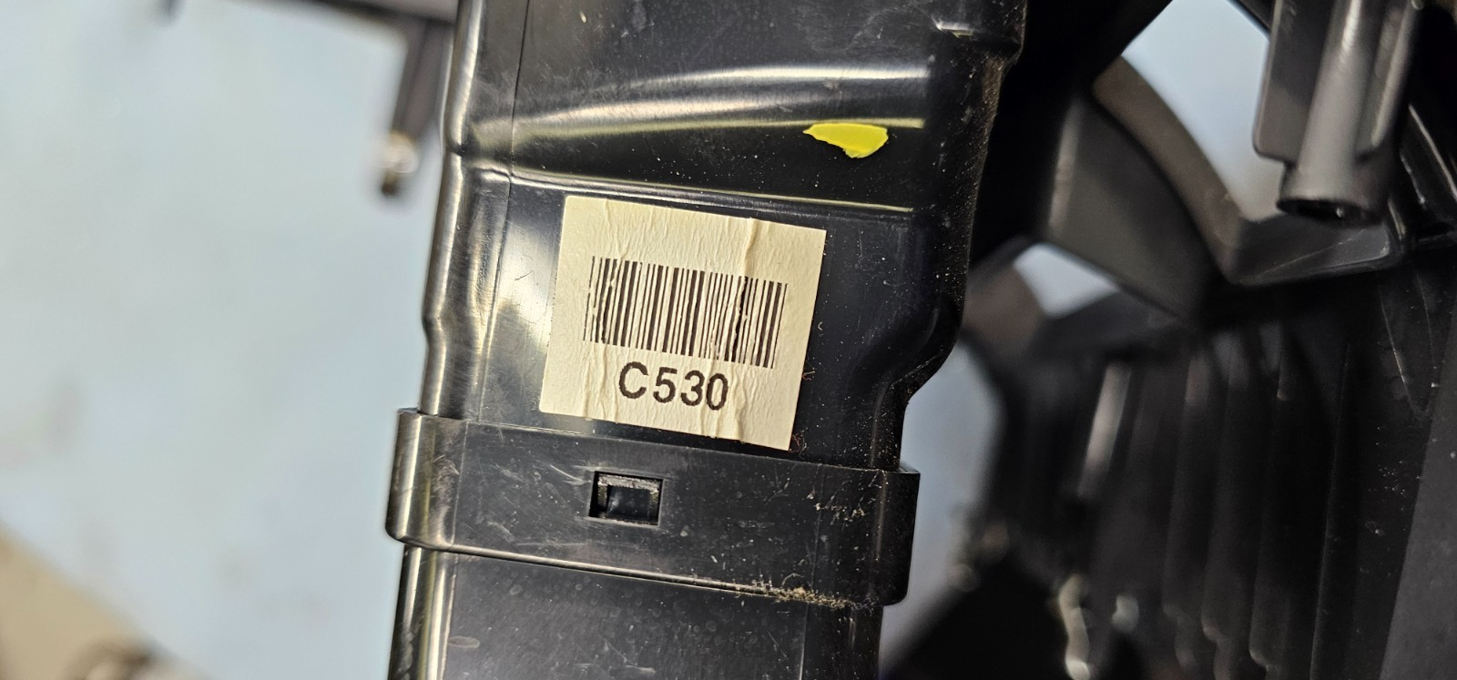 🔥05-09 KIA SPORTAGE CENTER DASH RADIO BEZEL TRIM CLIMATE CONTROL OEM BLACK