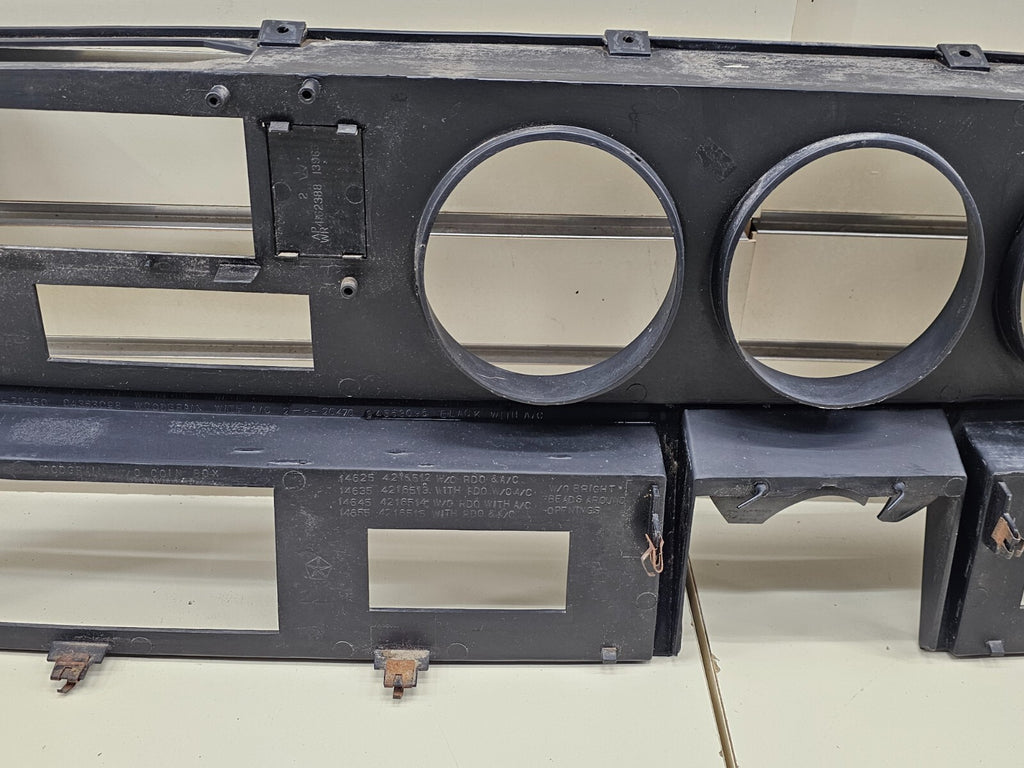 81-93 DODGE RAM RAMCHARGER DASH INSTRUMENT CLUSTER SPEEDOMETER BEZEL TRIM BLACK