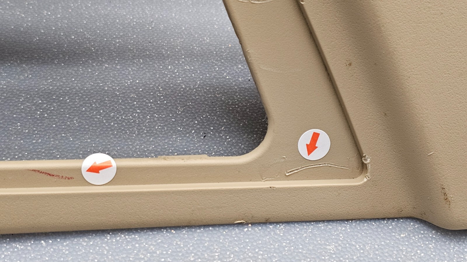 🔥07-14 Silverado Sierra Front Right Passenger Saet Switch Trim Cover Panel Tan