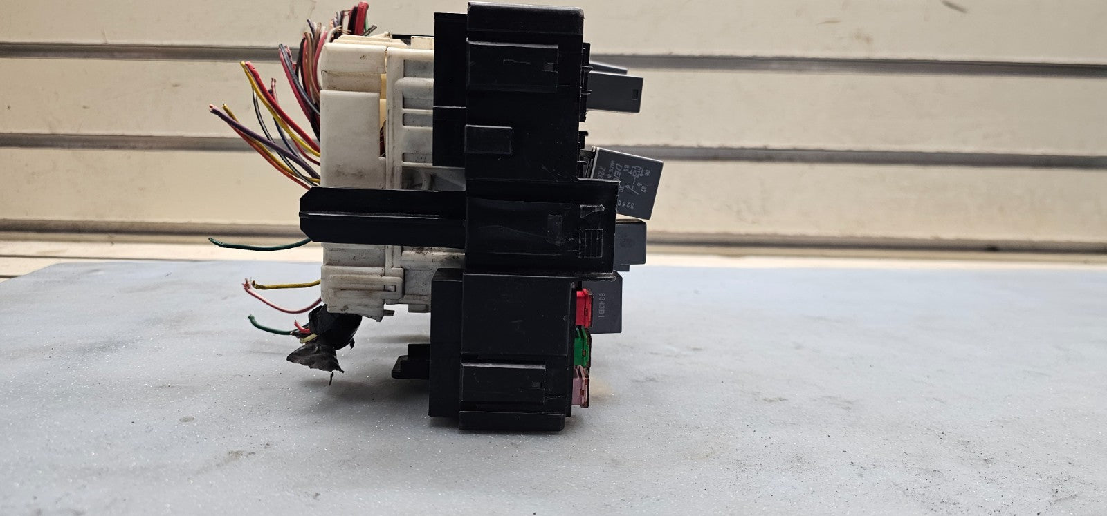 🔥07-09 Equinox Torrent Engine Fuse Relay Box Control Junction Module TIPM Unit